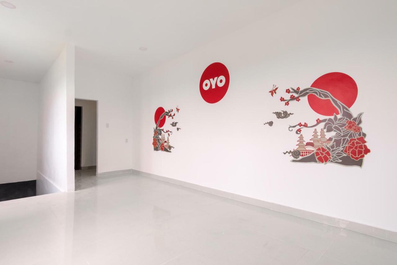 ホテル Oyo 360 マンアン レジデンス メダン エクステリア 写真